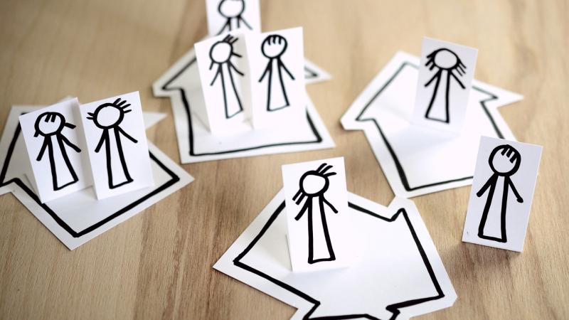 familles représentés sur des papiers